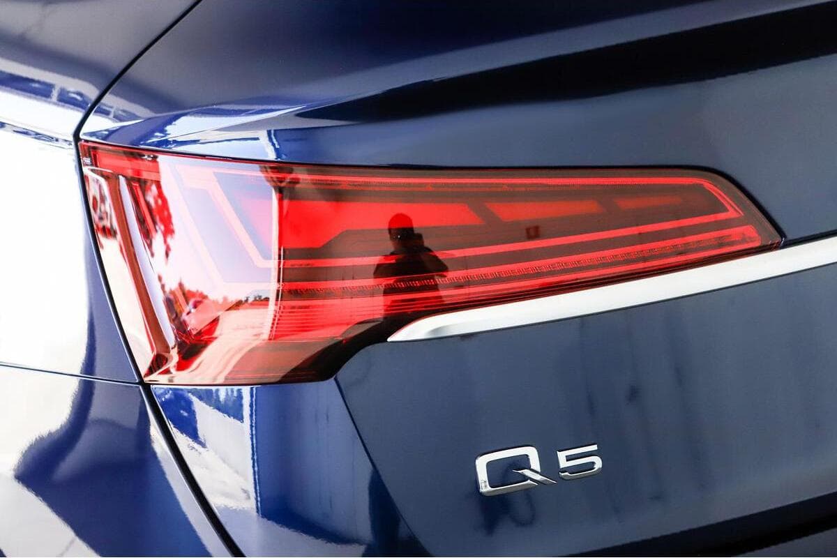 2025 Audi Q5 45 TFSI S Line Auto quattro ultra MY25 image 17