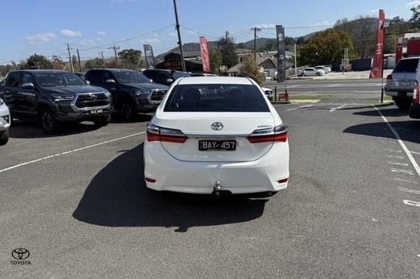 2019 Toyota Corolla Hatch SX image 6