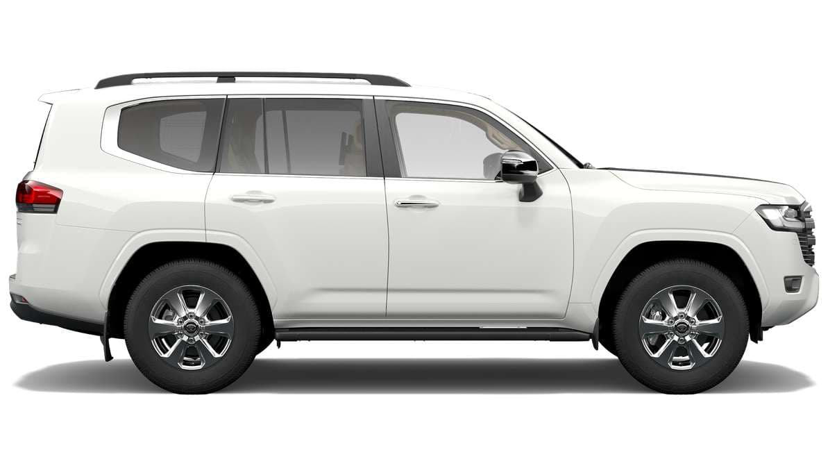 2025 Toyota LandCruiser 300 Sahara Automatic image 2