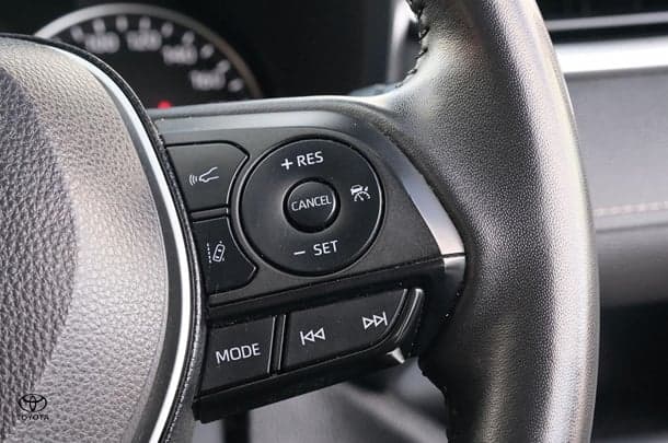 2022 Toyota RAV4 GX-2WD image 14