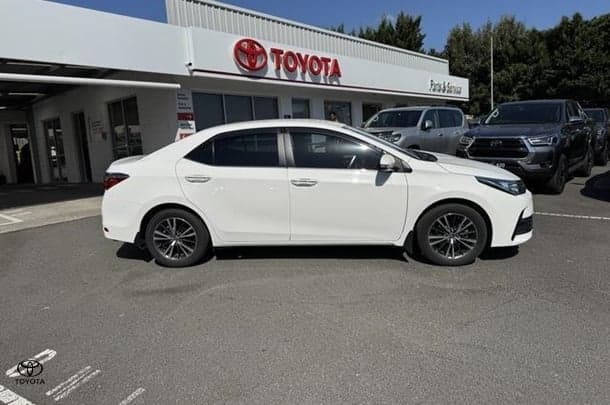 2019 Toyota Corolla Hatch SX image 8
