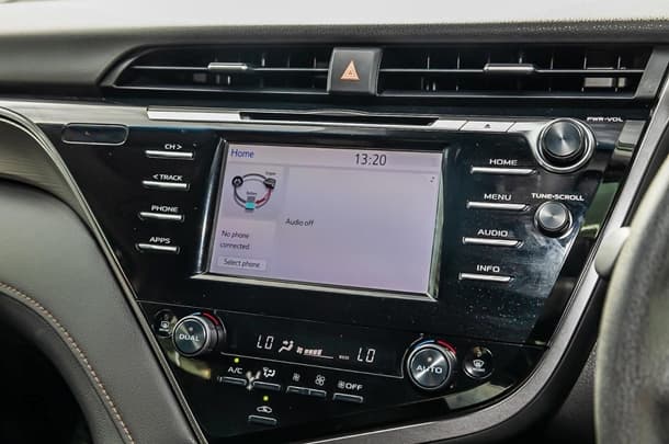 2019 Toyota CAMRY HYBRID Ascent image 20