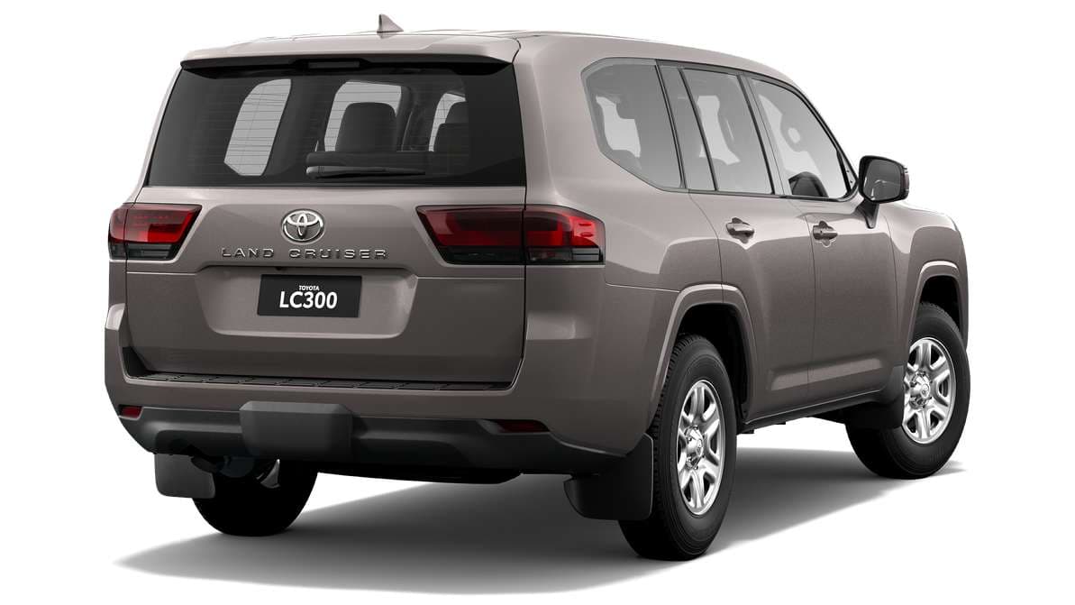 2025 Toyota LandCruiser 300 GX Automatic image 3