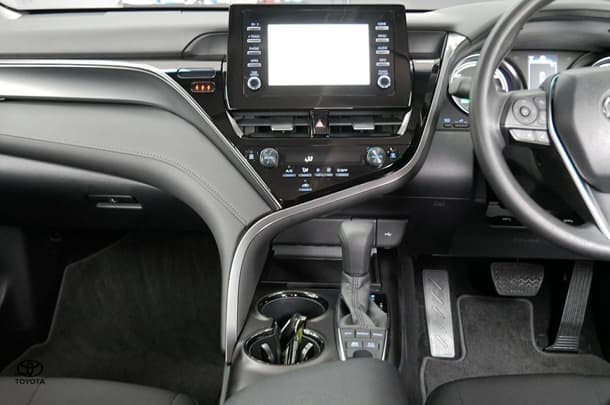 2024 Toyota Camry Hybrid Ascent image 11