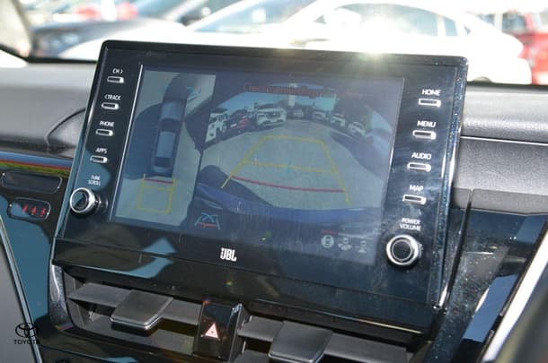 2021 Toyota Camry Hybrid SL image 14