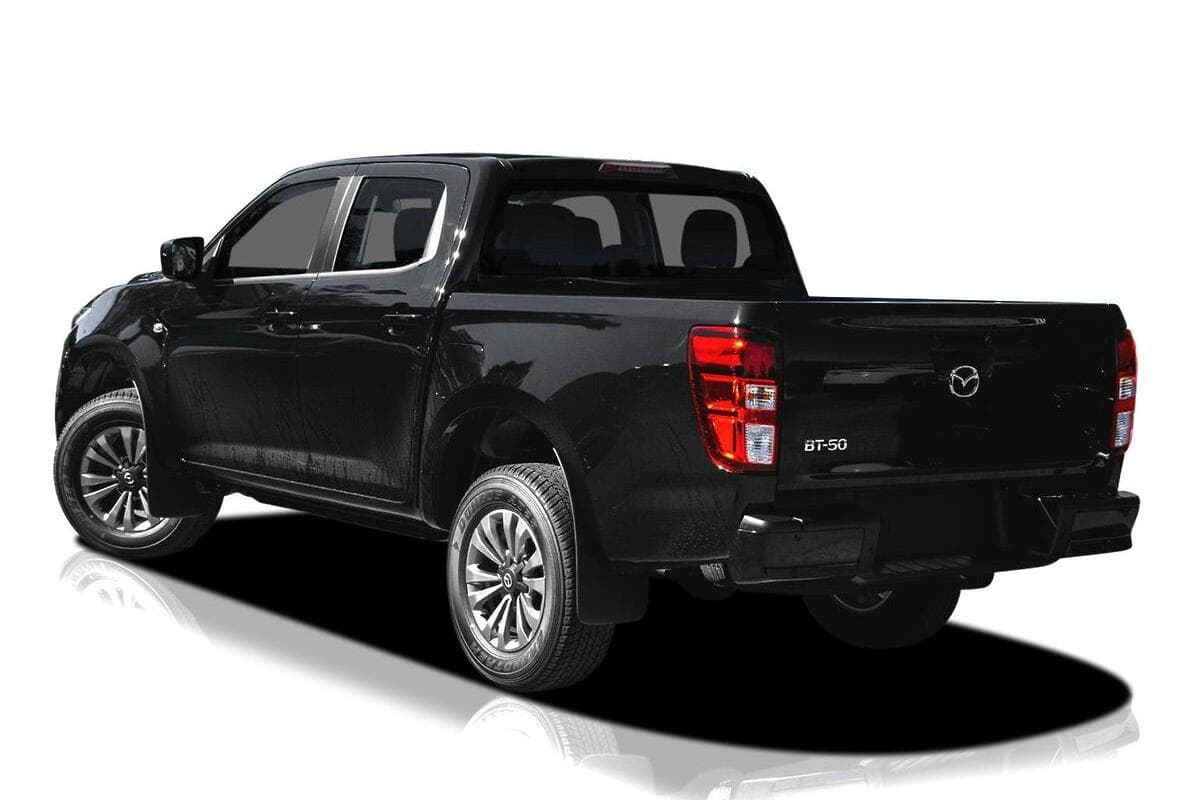 2024 Mazda BT-50 XT TF Auto 4x2 Dual Cab image 4
