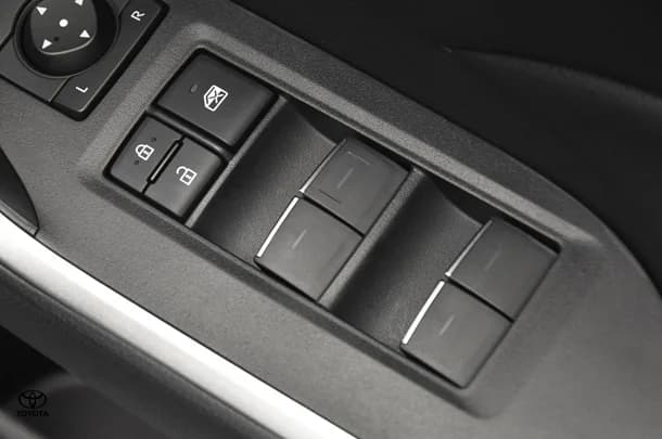 2024 Toyota RAV4 GXL-2WD image 9