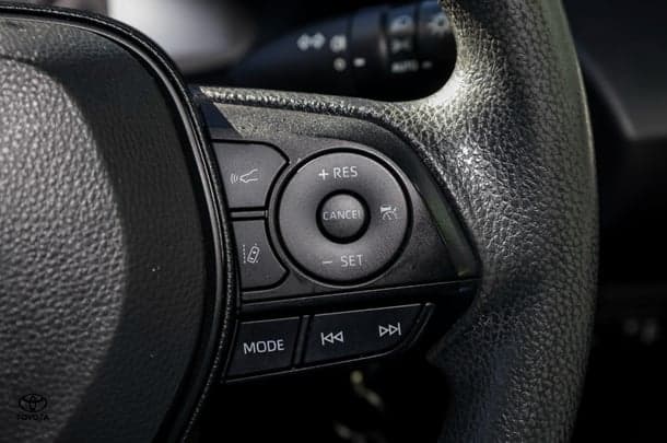 2018 Toyota Corolla Ascent Sport image 12
