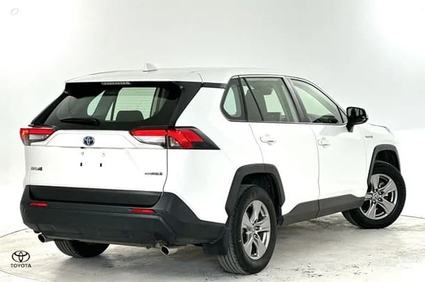 2023 Toyota Rav4 Hybrid GX AWD image 9