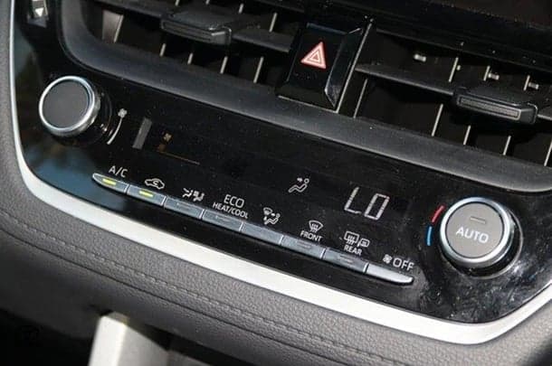 2023 Toyota Corolla Cross Petrol GX image 15
