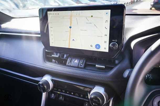 2024 Toyota RAV4 Hybrid XSE 2WD image 22