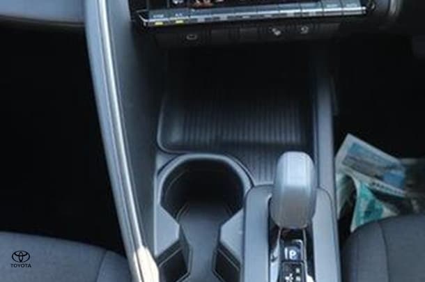 2023 Toyota C-HR Hybrid GXL-2WD image 14