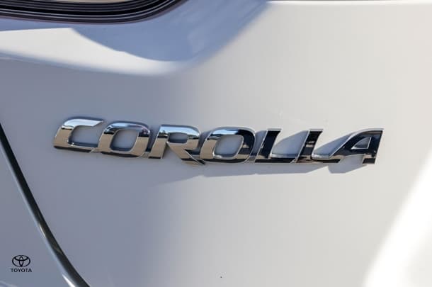 2023 Toyota Corolla Sedan Hybrid Ascent Sport image 22