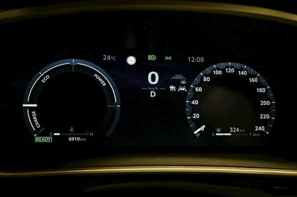 2022 Toyota Corolla Sedan Hybrid ZR image 17