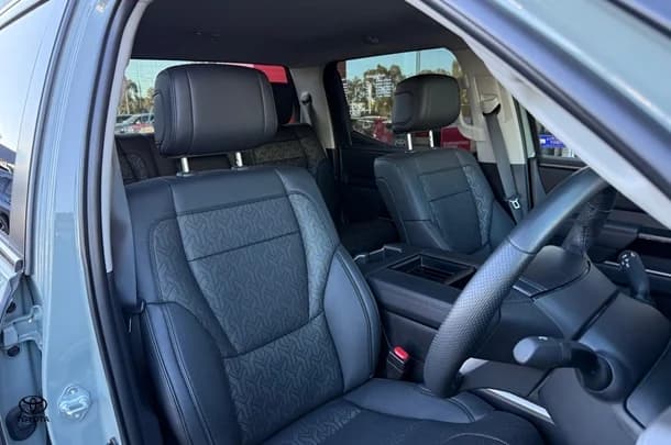 2024 Toyota Tundra Limited image 15