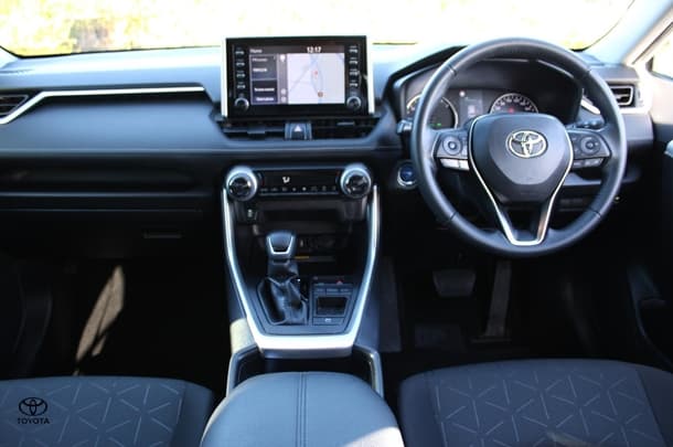 2021 Toyota RAV4 Hybrid GXL-2WD image 29