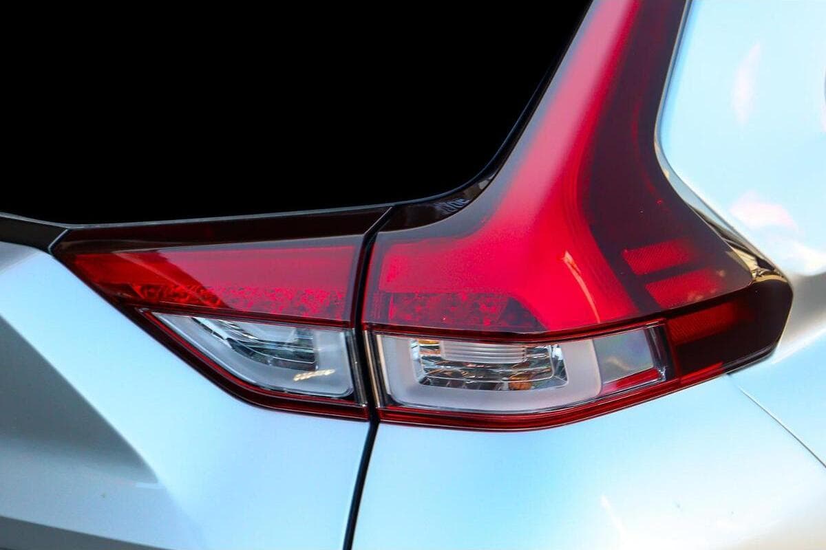 2025 Mitsubishi Eclipse Cross Aspire YB Auto 2WD MY24 image 18