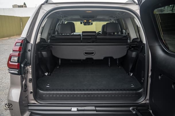 2022 Toyota PRADO Kakadu image 24