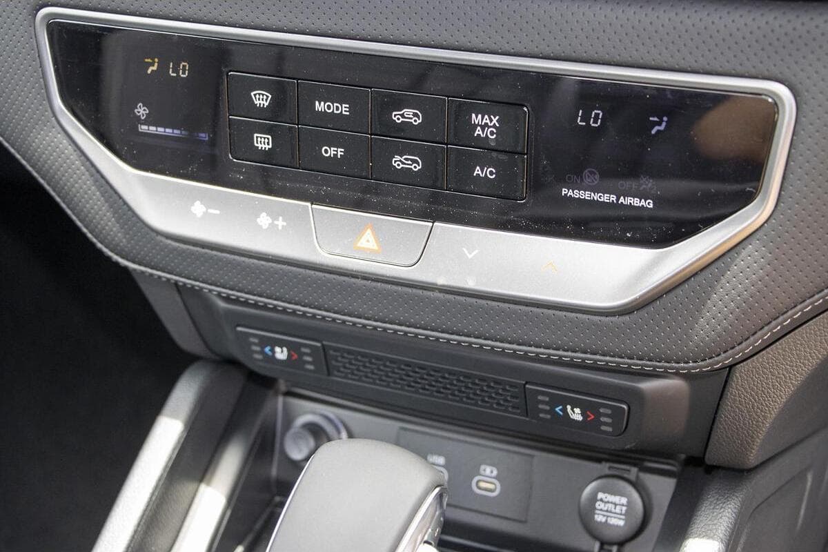 2025 KGM SsangYong Musso Adventure Auto 4x4 MY24 image 11