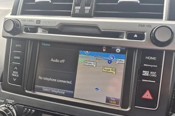 2017 Toyota Prado VX image 17