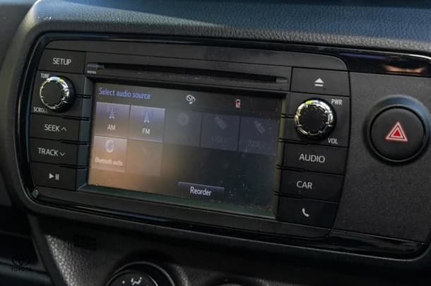 2019 Toyota Yaris Ascent image 14