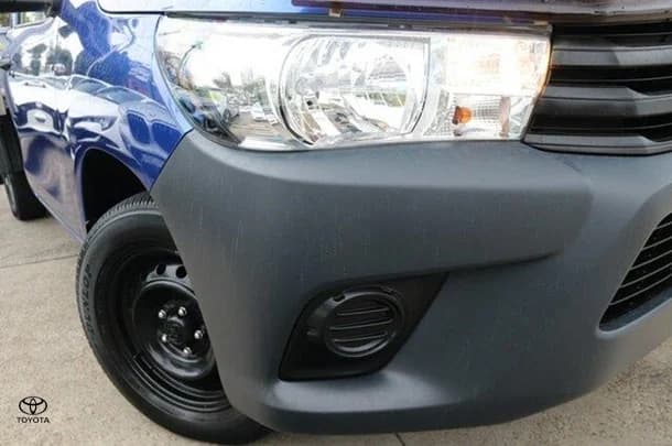 2020 Toyota Hilux 4x2 Workmate image 2