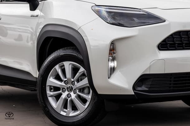 2020 Toyota Yaris Cross Hybrid GX image 7