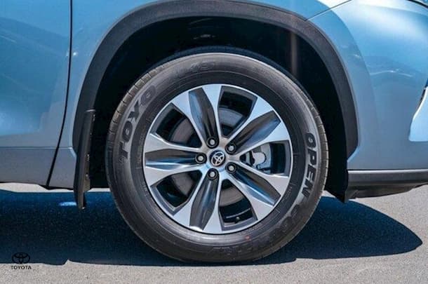 2023 Toyota Kluger Hybrid GXL image 11