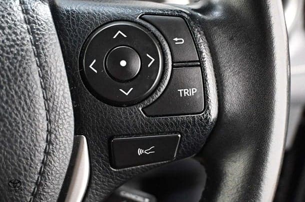 2018 Toyota RAV4 GXL AWD image 15