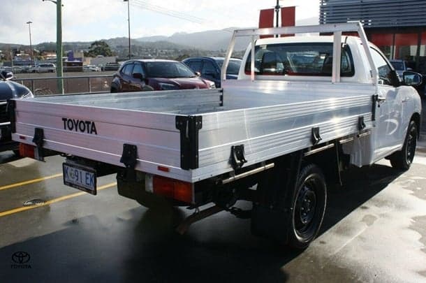 2022 Toyota Hilux Workmate image 8