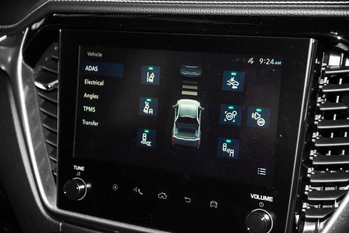 2025 Isuzu D-MAX LS-U Auto 4x4 MY24 image 13