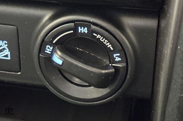 2021 Toyota Fortuner GXL image 30