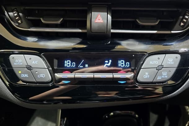 2023 Toyota C-HR Hybrid GR-S image 22