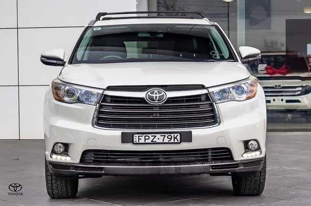 2016 Toyota KLUGER AWD GRANDE image 5