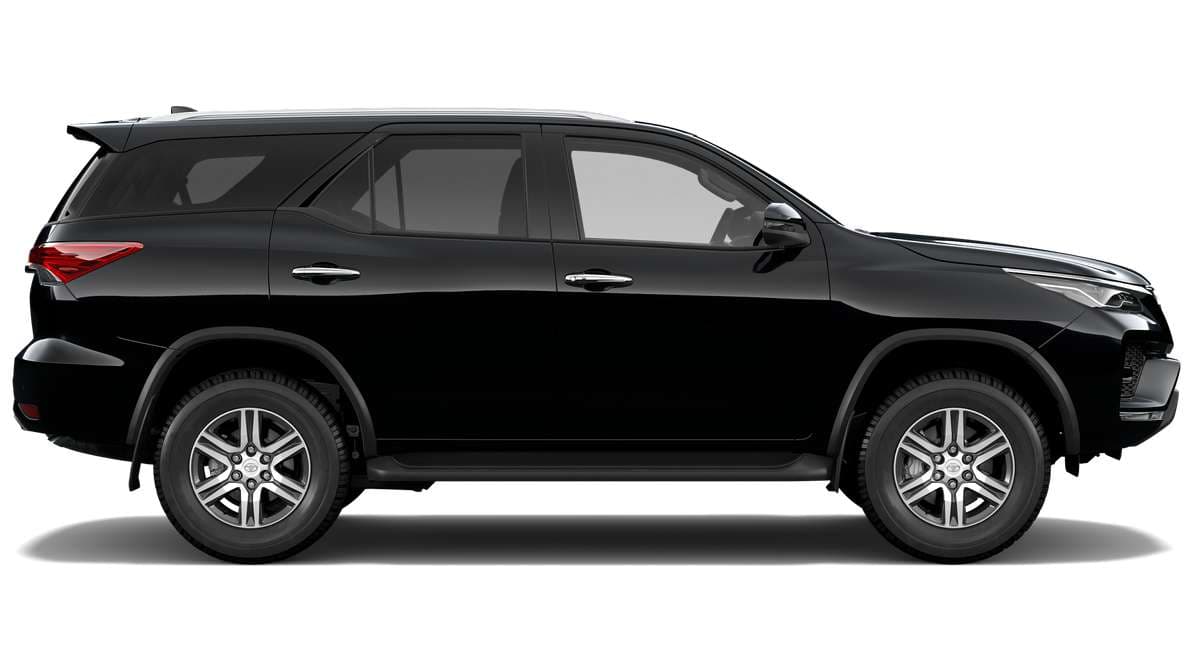 2025 Toyota Fortuner GXL Automatic image 2