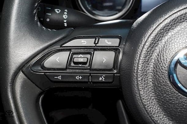 2022 Toyota Yaris Cross Urban image 14