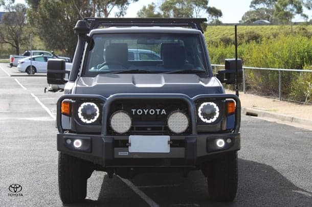 2024 Toyota LC Military GXL image 8
