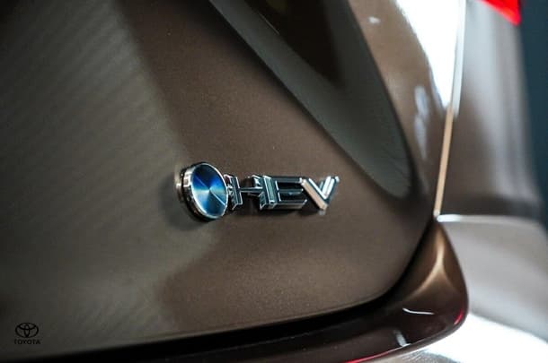 2025 Toyota Camry Hybrid Ascent Sport image 12