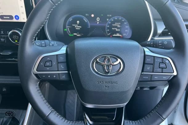 2024 Toyota Kluger Grande image 19