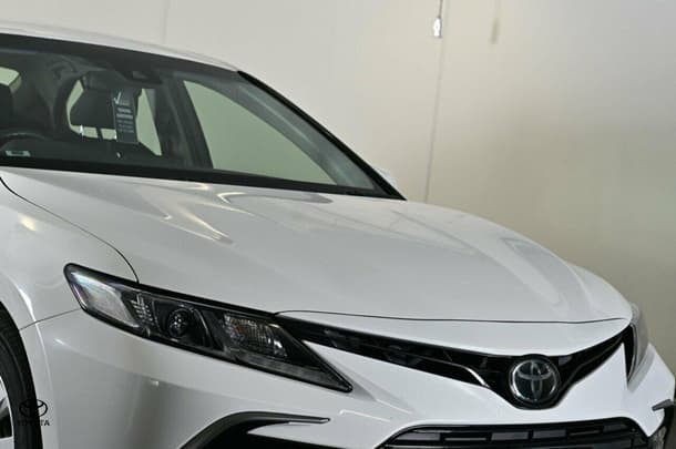 2023 Toyota Camry Ascent image 6