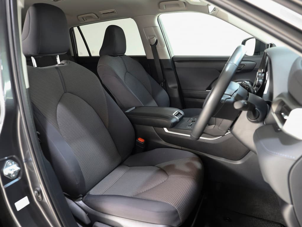 2023 Toyota Kluger GX-2WD image 24