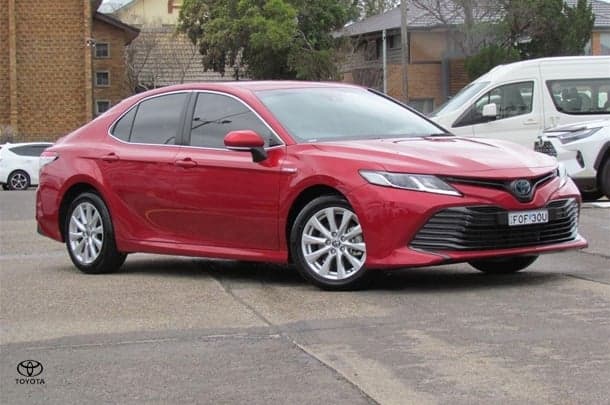 2021 Toyota Camry Hybrid Ascent image 3