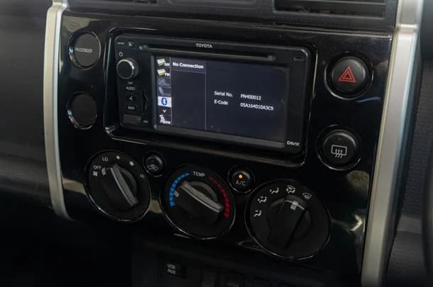 2016 Toyota FJ Cruiser FJ Cruiser image 16
