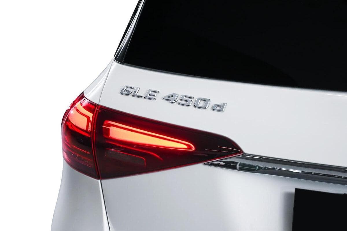 2025 Mercedes-Benz GLE-Class GLE450 d Auto 4MATIC image 4