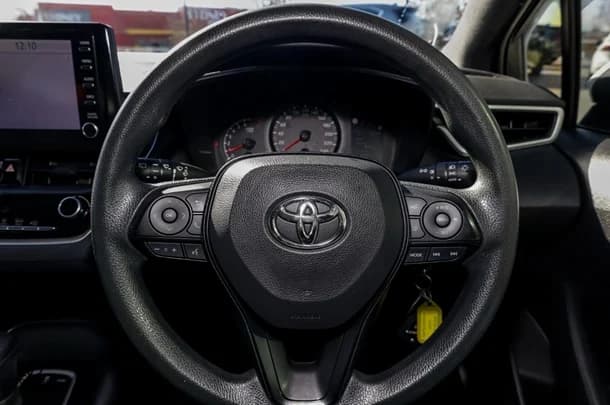 2018 Toyota Corolla Ascent Sport image 10