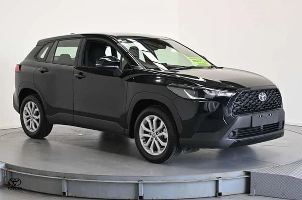 2023 Toyota Corolla Cross Petrol GX image 3