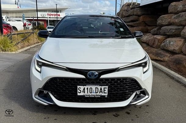 2024 Toyota Corolla ZR image 2