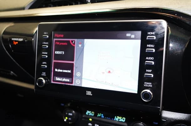 2024 Toyota Hilux 4x4 Rogue image 13