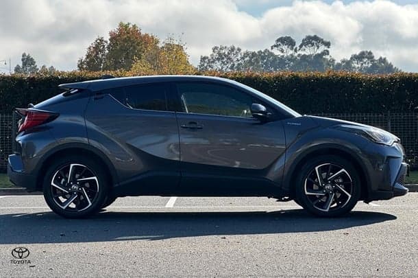 2023 Toyota C-HR Koba 2WD image 2