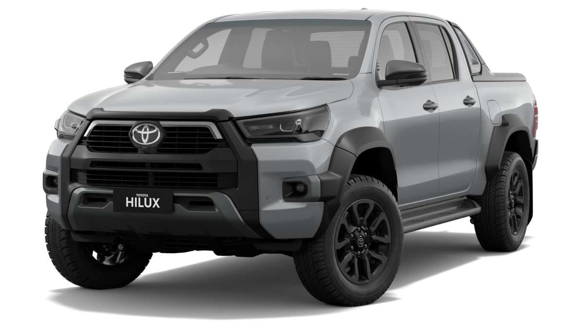 2024 Toyota Hilux 4x4 Rogue 48V Double-Cab Pick-Up image 4